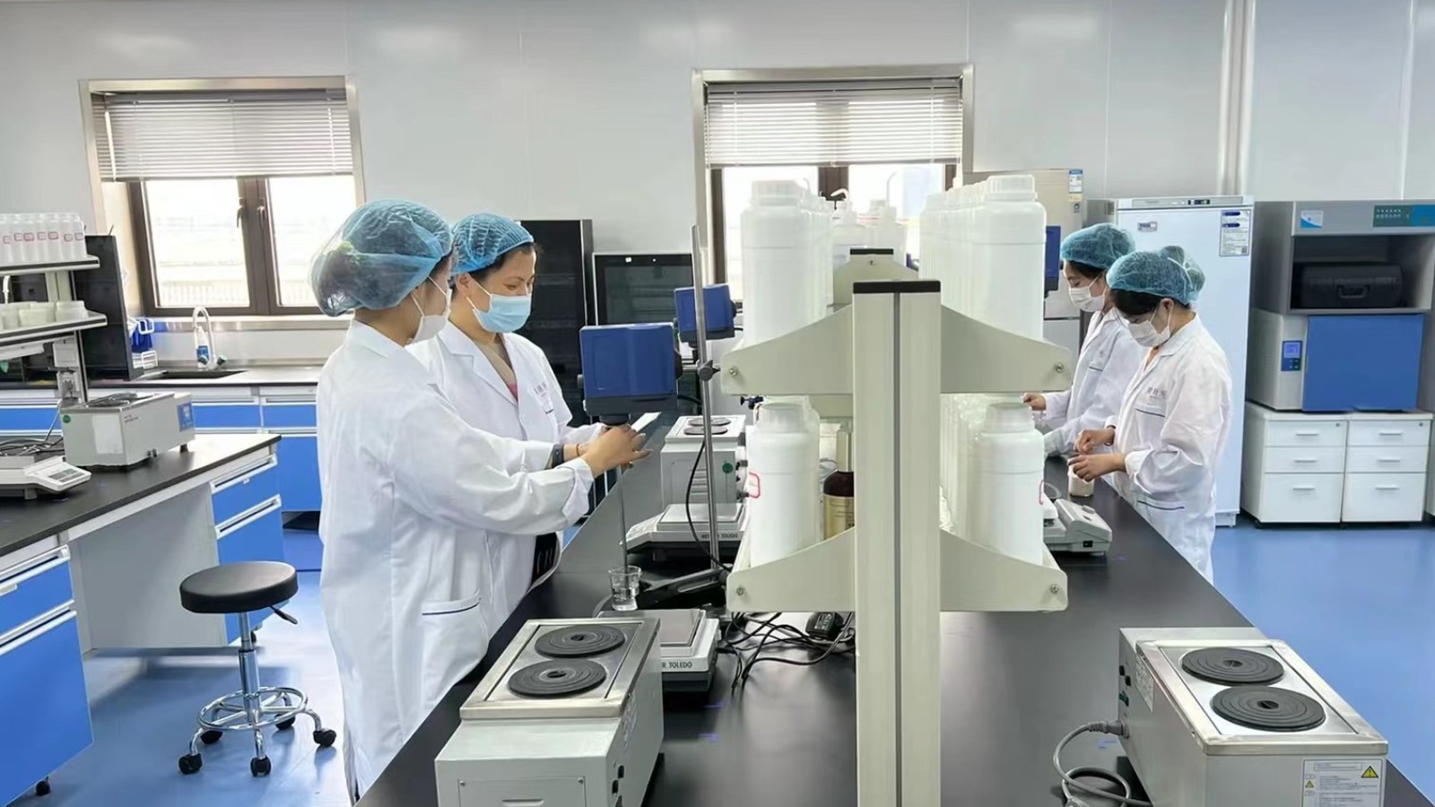 Porcellana Guangzhou Aweier New Material Technology Co., LTD Profilo Aziendale